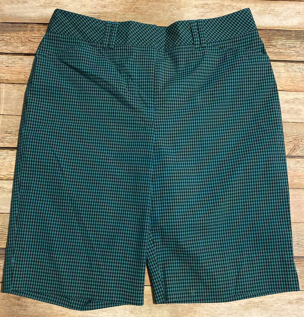 Cutter & Buck Womens Size 6 Green Gingham Bermuda Golf Shorts